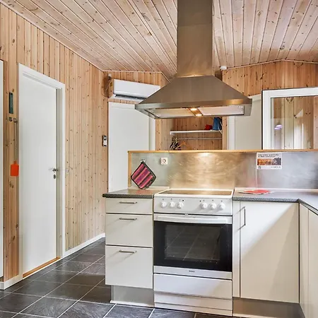 4 Star Holiday Home In Thyholm Prázdninový dům Thyholm